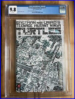 Teenage Mutant Ninja Turtles #1 CGC 9.8 Shattered Variant Cover B TMNT New Case