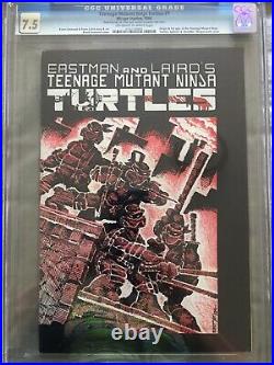 Teenage Mutant Ninja Turtles #1 Cgc 7.5 1st Print