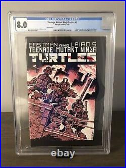 Teenage Mutant Ninja Turtles 1 Eastman CGC 8.0 WithOW Pages, Cover Is Excellent