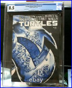 Teenage Mutant Ninja Turtles #2 CGC 8.5 Pinup & Wraparound Cover 2nd White Pages
