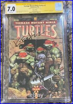 Teenage Mutant Ninja Turtles TMNT Italian Books RARE Signed Kevin Eastman CGC